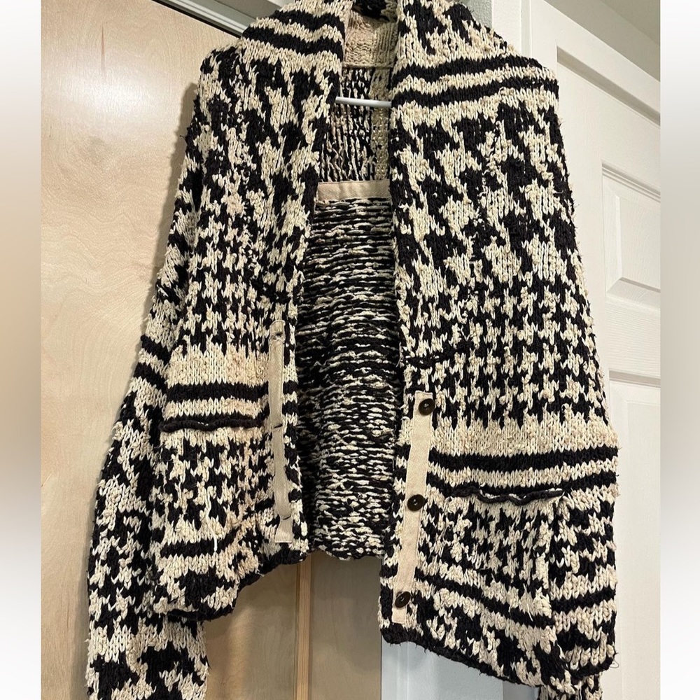 Free people sweater